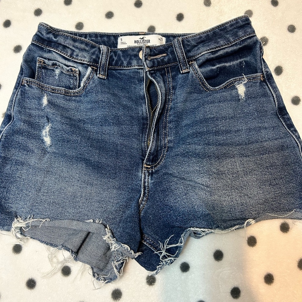 American Eagle ,Denim forum, Hollister shorts - Picture 4 of 6